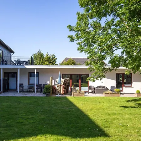 Apartment Strandlaeufer By Interhome